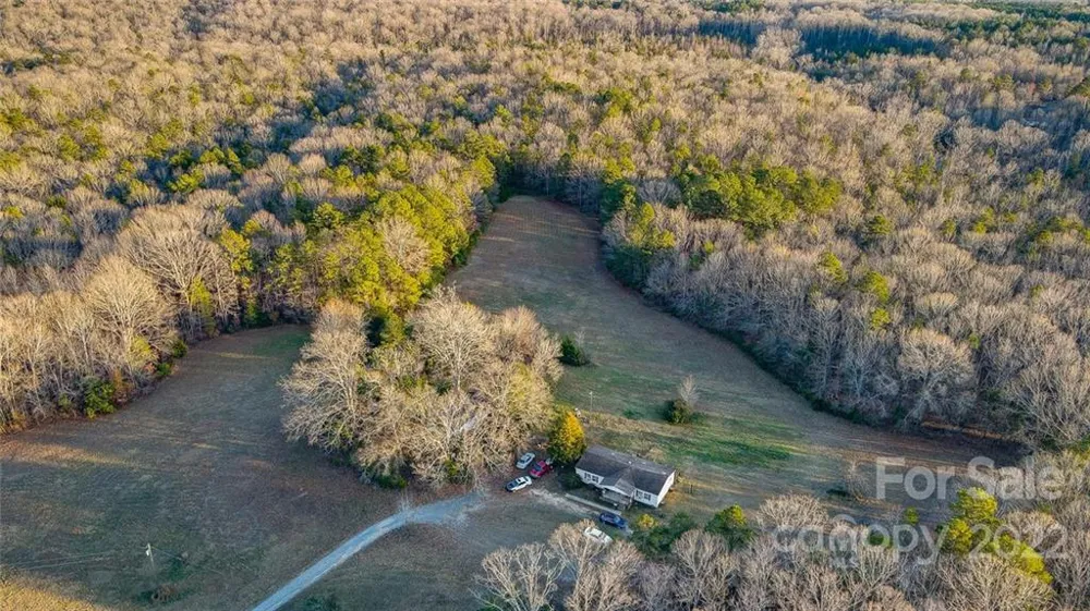 9504 Van Wyck Road Lancaster, SC 29720