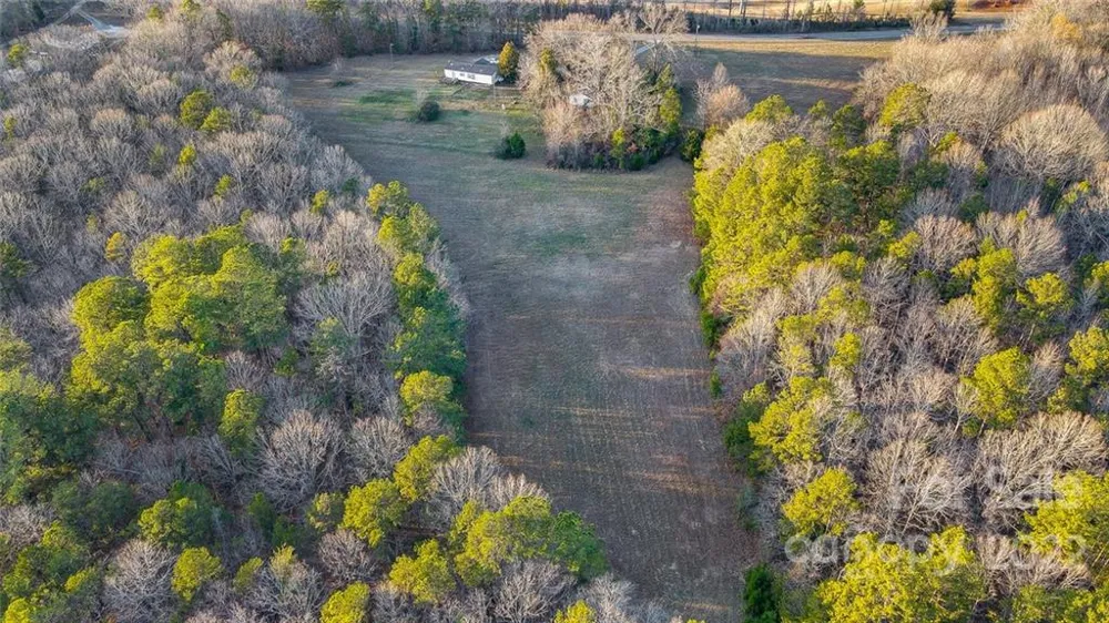 9504 Van Wyck Road Lancaster, SC 29720