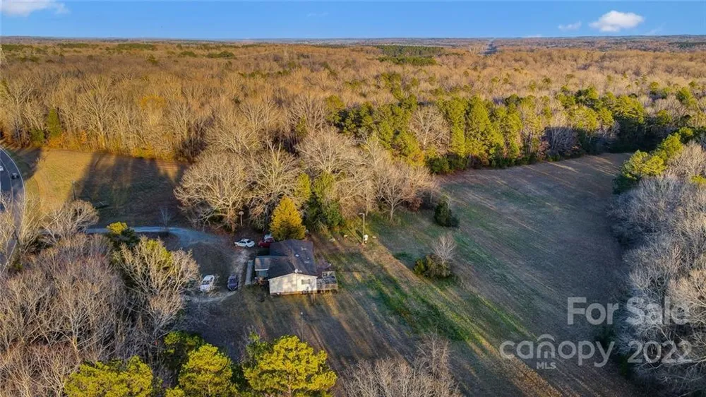 9504 Van Wyck Road Lancaster, SC 29720