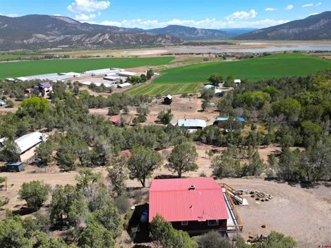 155 Lake View