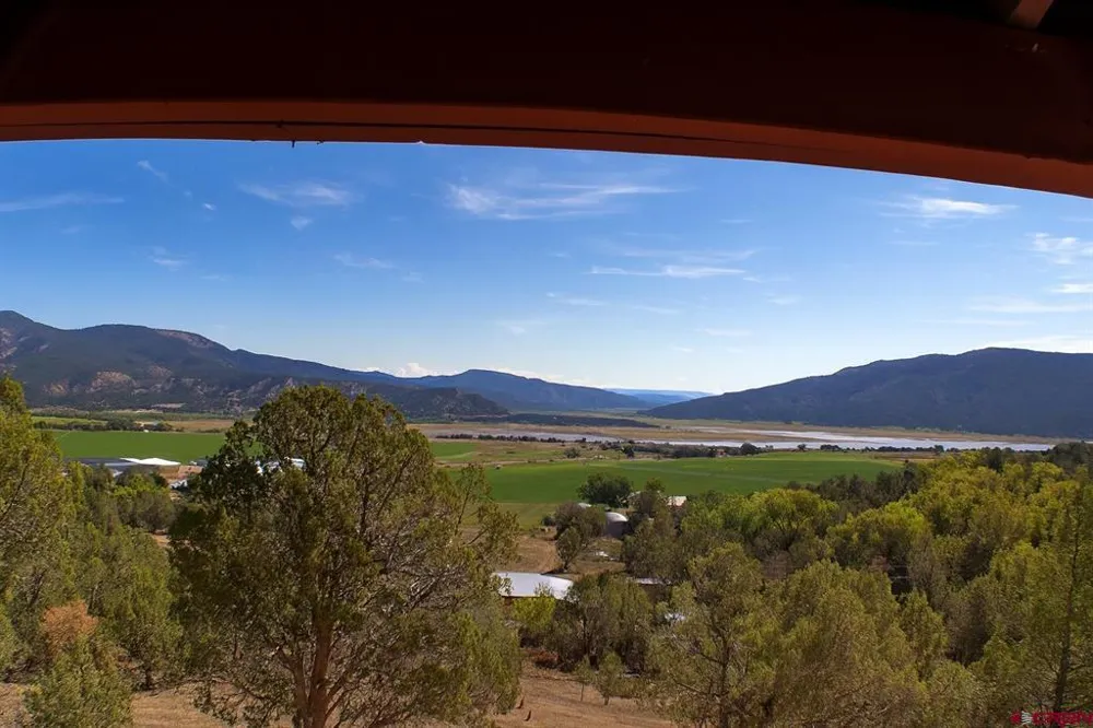155 Lake View Arboles, CO 81121