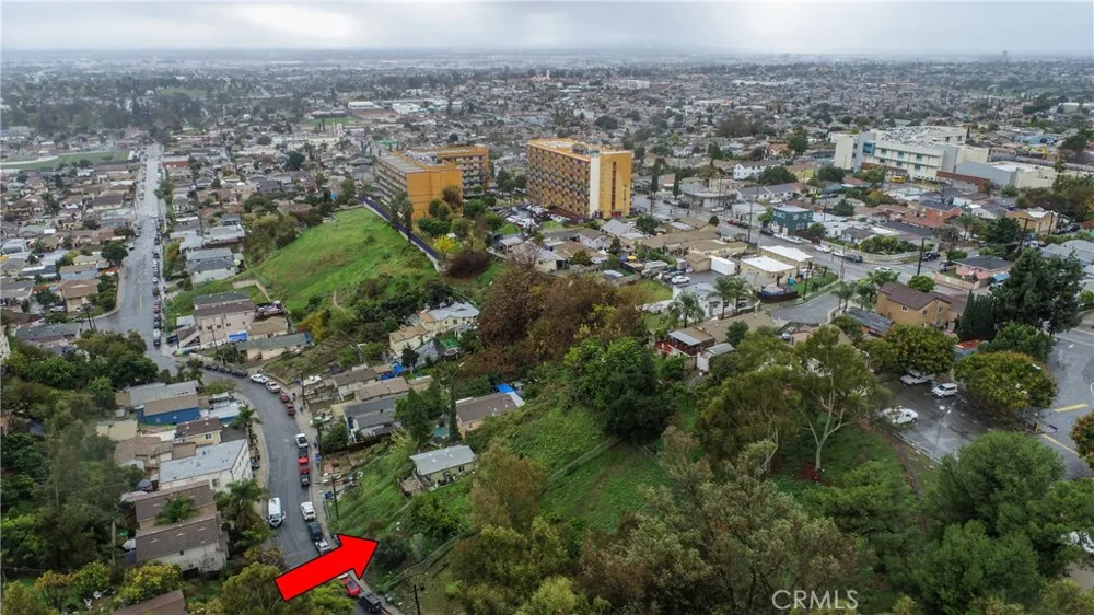 945 Miller Avenue City Terrace, CA 90063