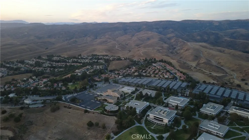 6422 Beragan Street Moorpark, CA 93021