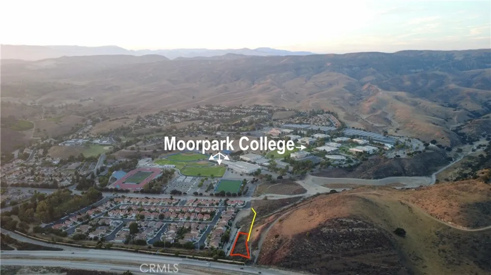 6422 Beragan Street Moorpark, CA 93021