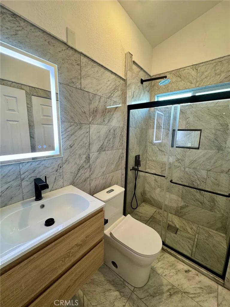 1238 Magnolia Avenue Long Beach, CA 90813