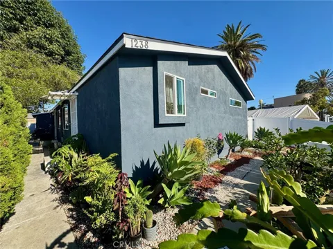 1238 Magnolia Avenue