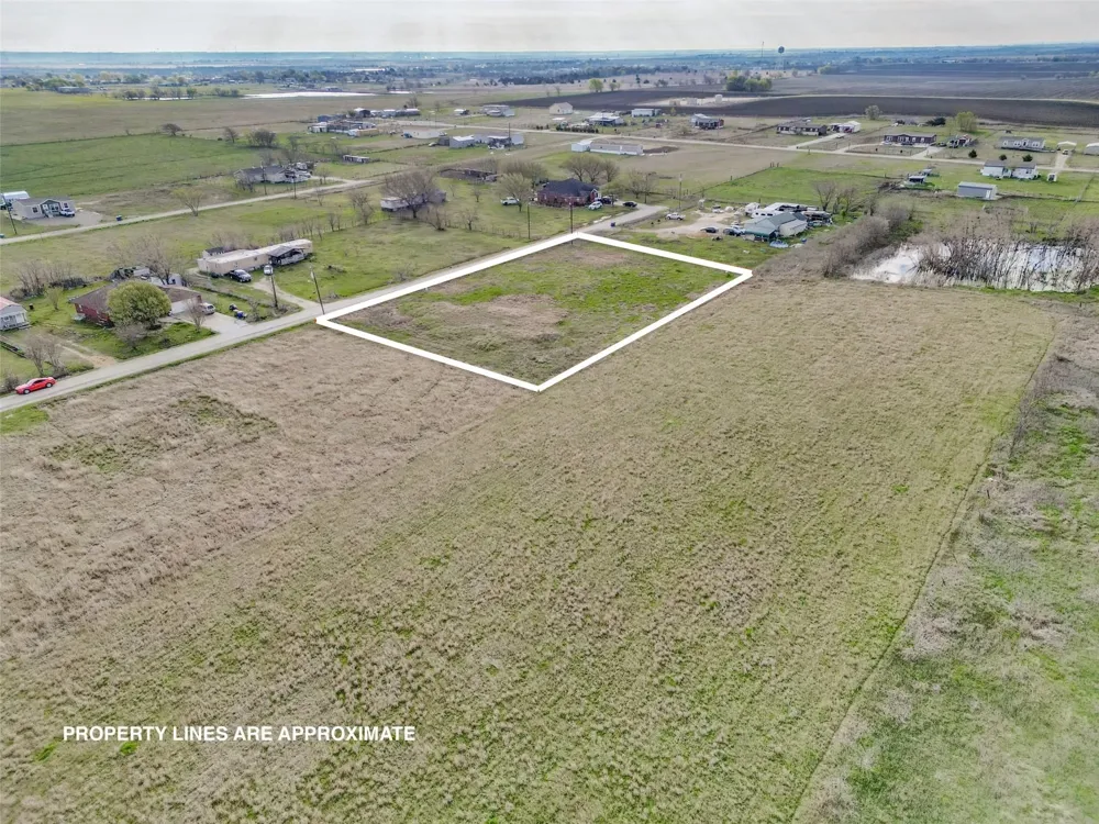 1106 Pakse Street Venus, TX 76084