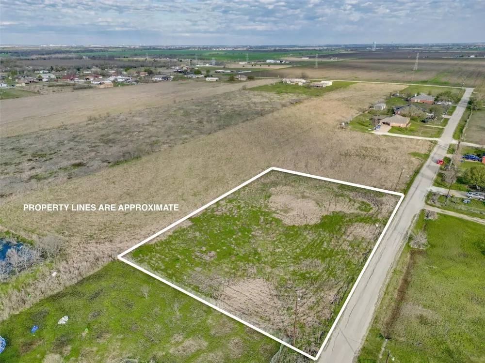 1106 Pakse Street Venus, TX 76084