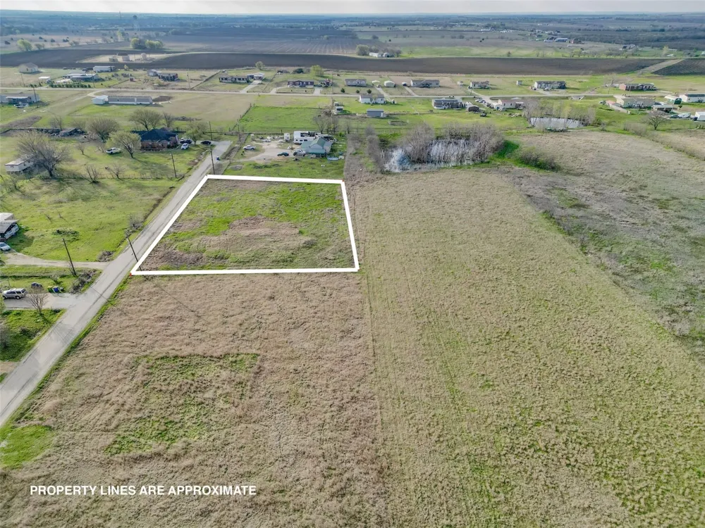1106 Pakse Street Venus, TX 76084