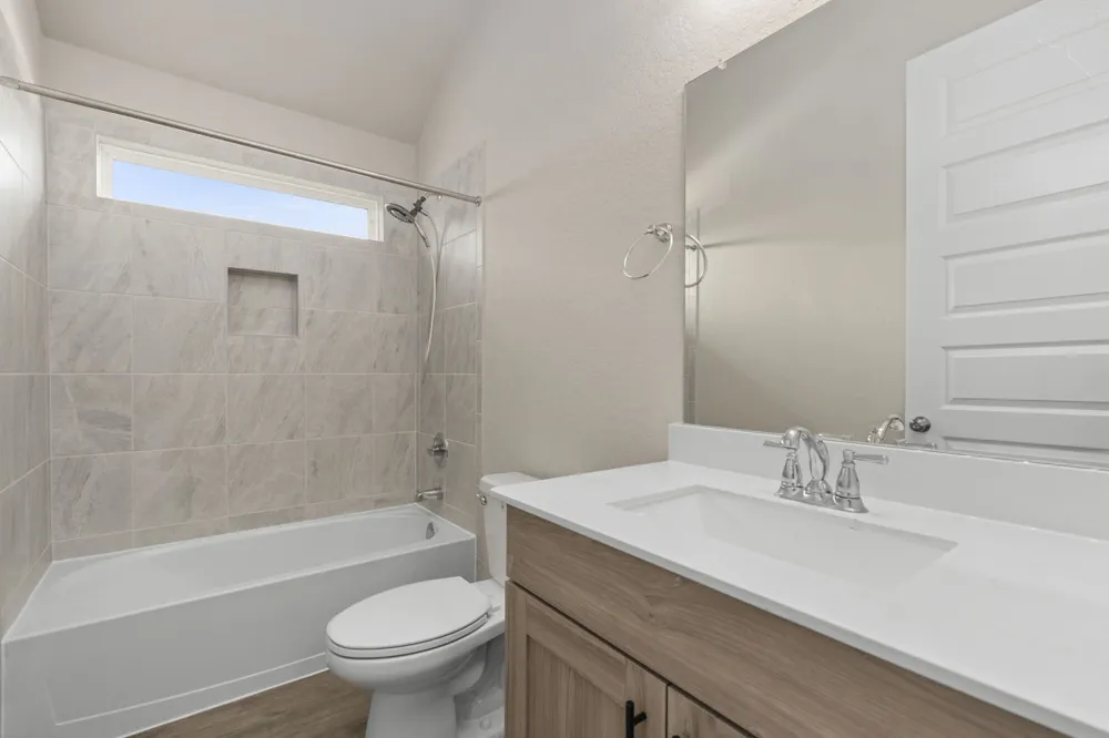 6533 Crockett Cv Schertz, TX 78108