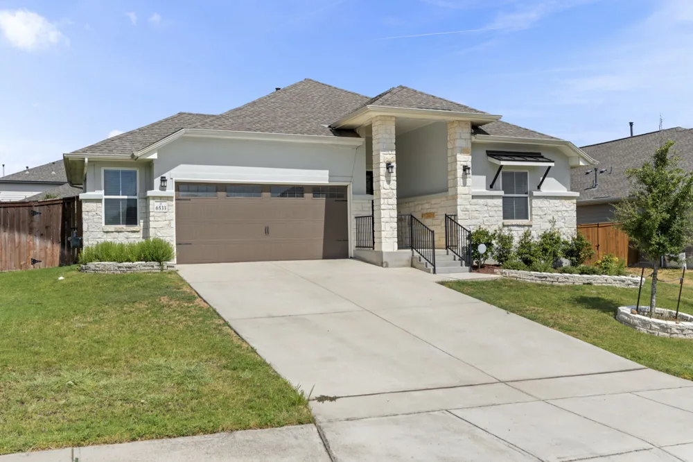6533 Crockett Cv Schertz, TX 78108