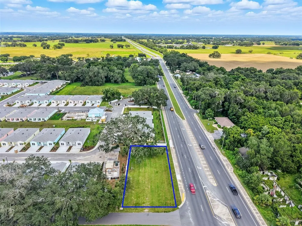 12182 US HIGHWAY 301 Oxford, FL 34484