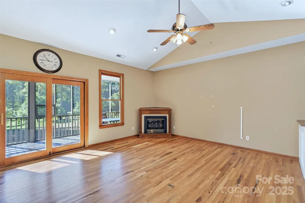 307 #7 Blue Ridge Drive S Marion, NC 28752