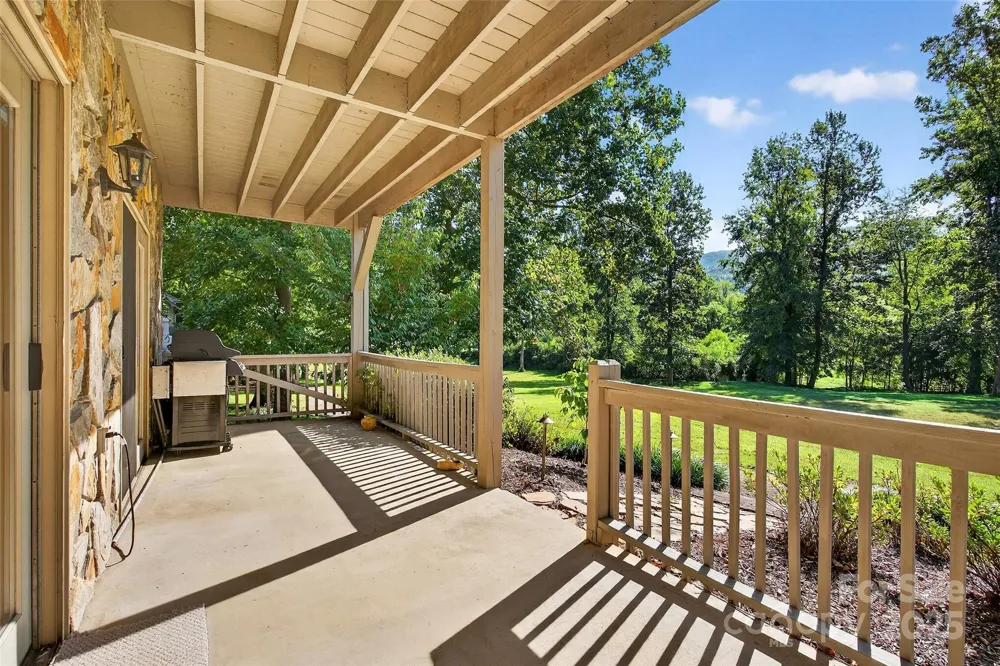 307 #7 Blue Ridge Drive S Marion, NC 28752