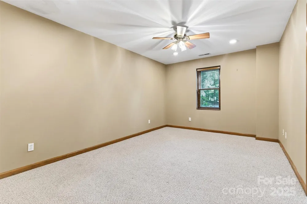 307 #7 Blue Ridge Drive S Marion, NC 28752