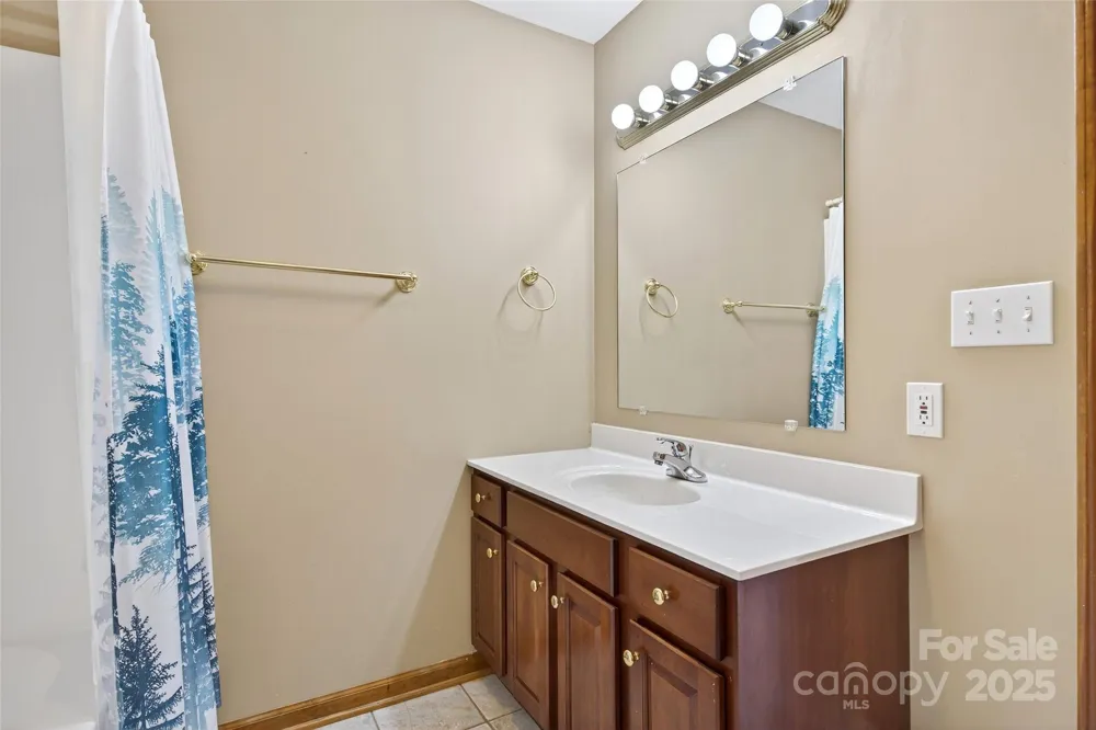 307 #7 Blue Ridge Drive S Marion, NC 28752