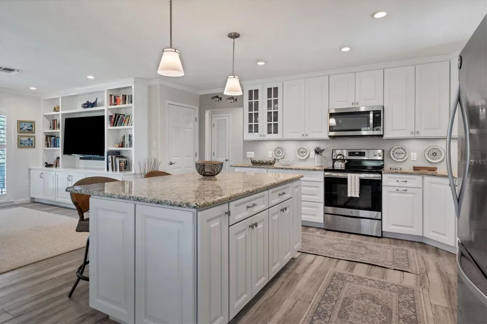 4010 40TH STREET W Boca Grande, FL 33921