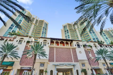 150 Sunny Isles Blvd #1-1606