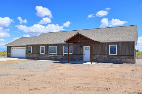 8714 Ridgetop Drive