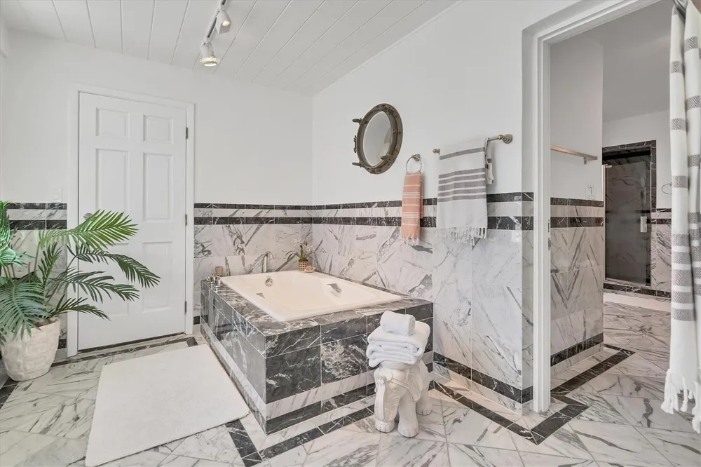 161 DAMFICARE STREET Boca Grande, FL 33921