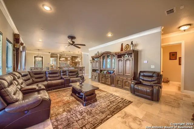 9811 KLEIN CT New Braunfels, TX 78132
