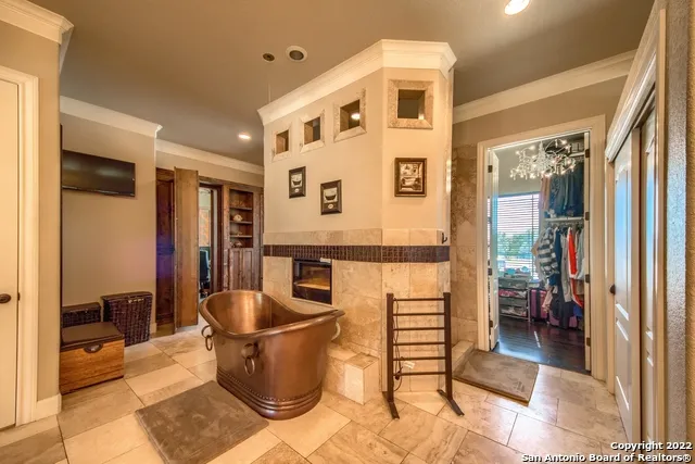 9811 KLEIN CT New Braunfels, TX 78132