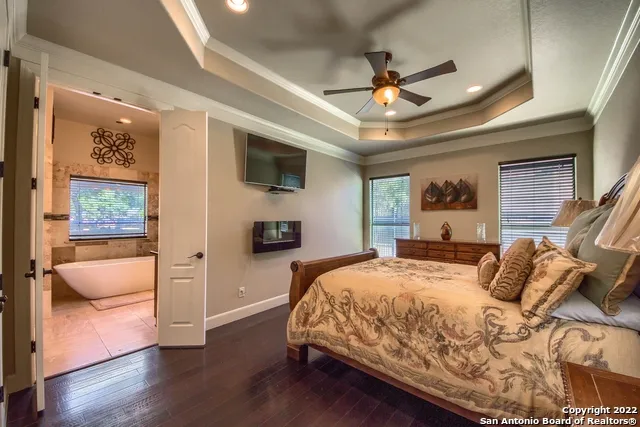 9811 KLEIN CT New Braunfels, TX 78132