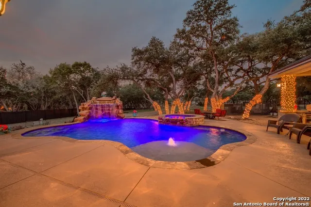 9811 KLEIN CT New Braunfels, TX 78132