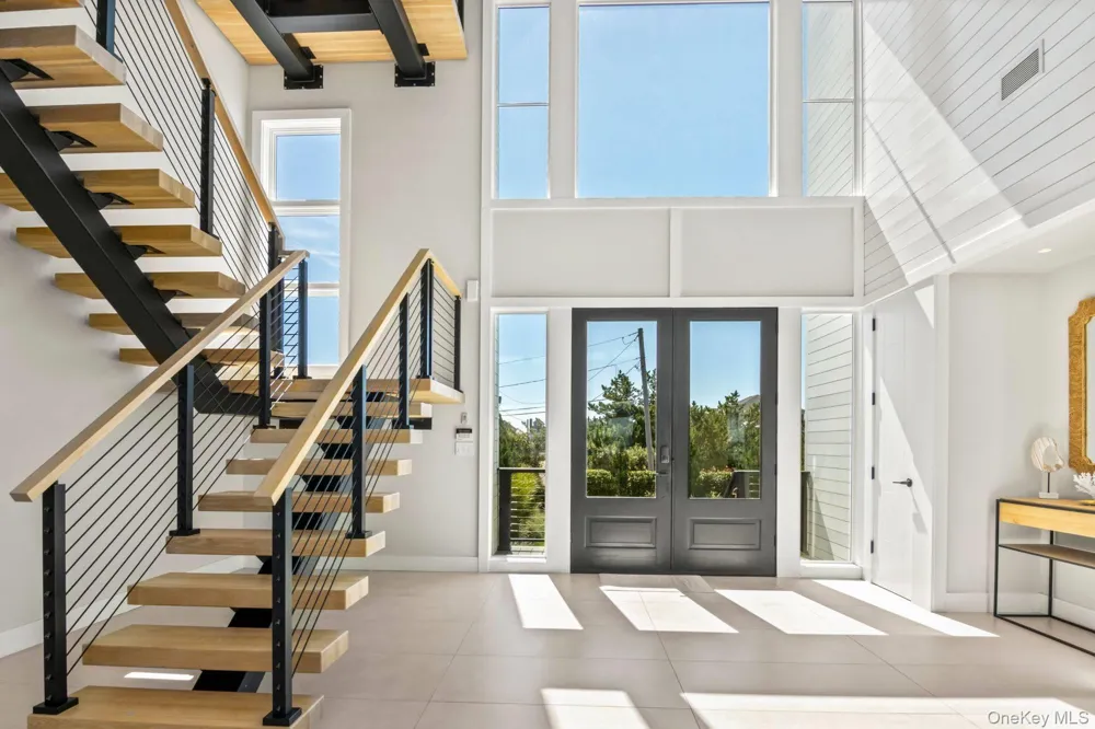 20 Cove Lane Westhampton Dunes, NY 11978