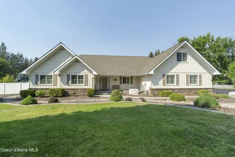 11907 BLUE JAY COURT