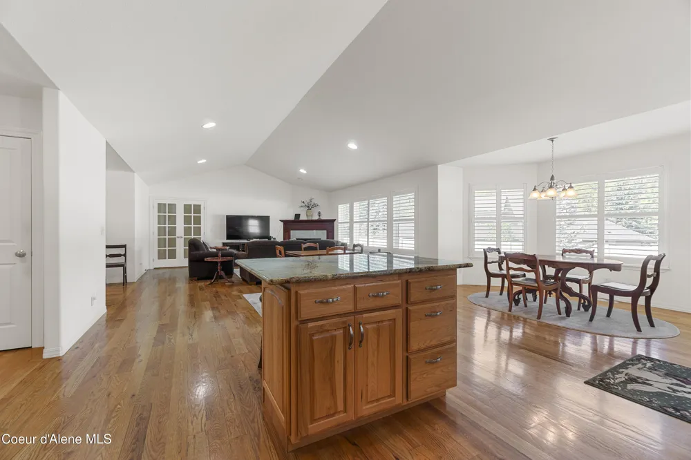 11907 BLUE JAY COURT Hayden, ID 83835