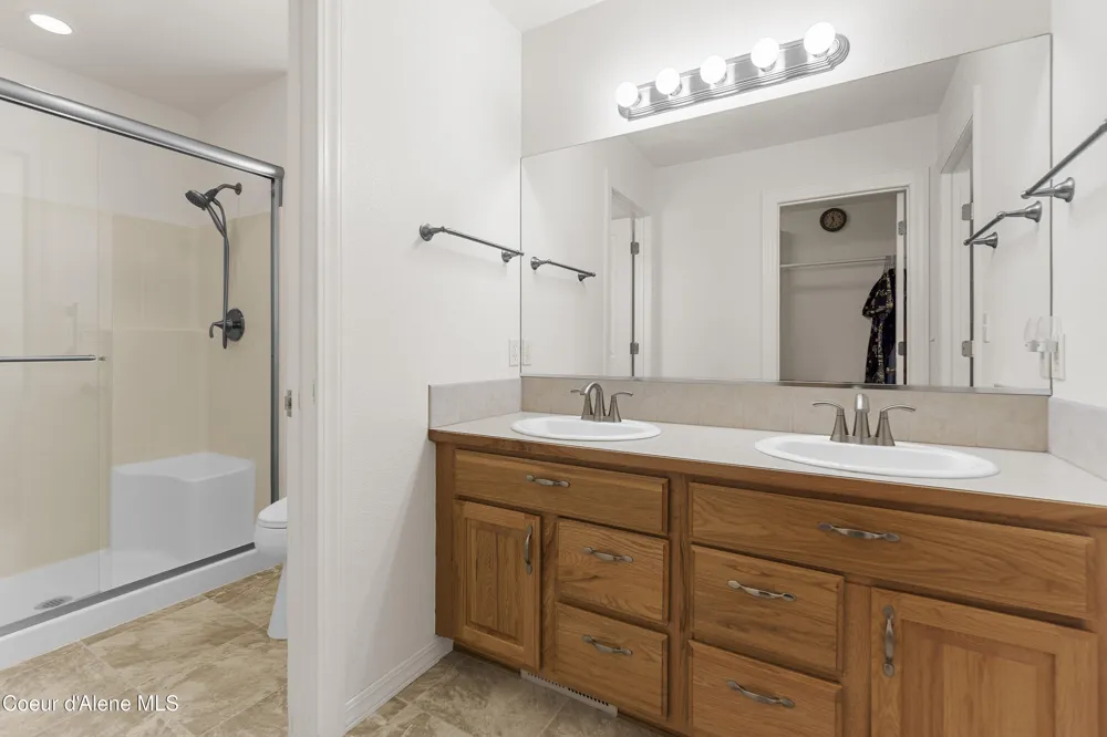 11907 BLUE JAY COURT Hayden, ID 83835