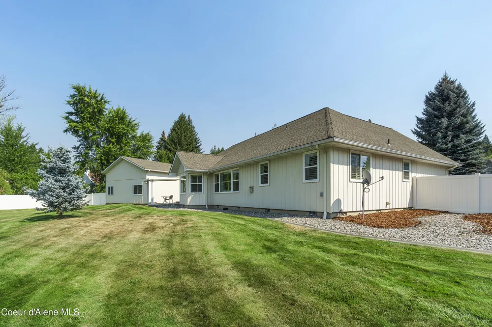 11907 BLUE JAY COURT Hayden, ID 83835