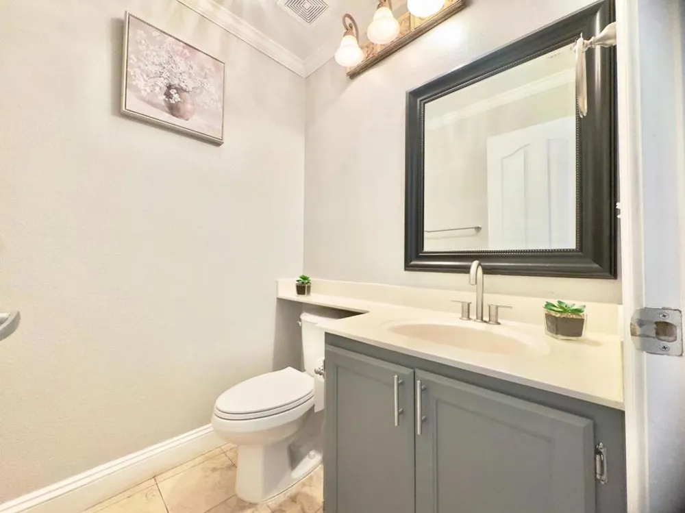 9562 E Park Drive Elk Grove, CA 95624