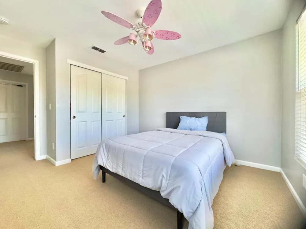 9562 E Park Drive Elk Grove, CA 95624