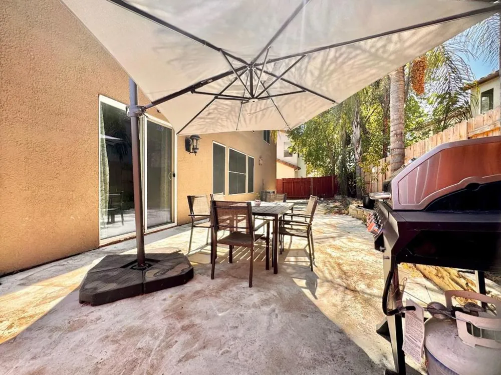 9562 E Park Drive Elk Grove, CA 95624