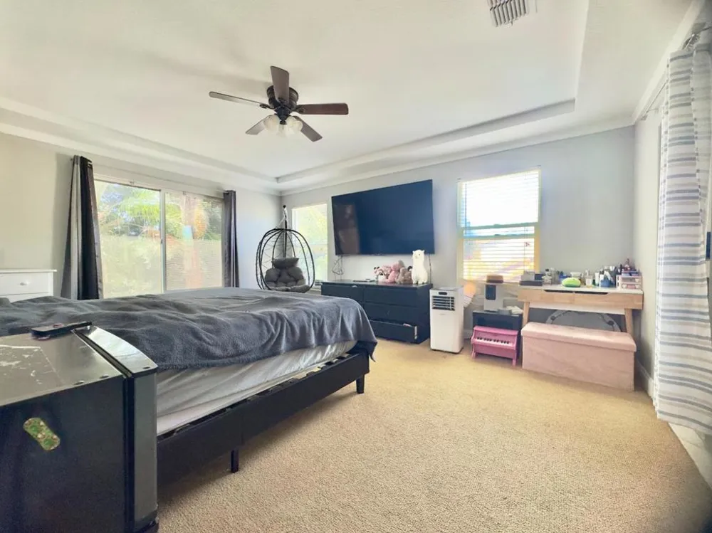 9562 E Park Drive Elk Grove, CA 95624