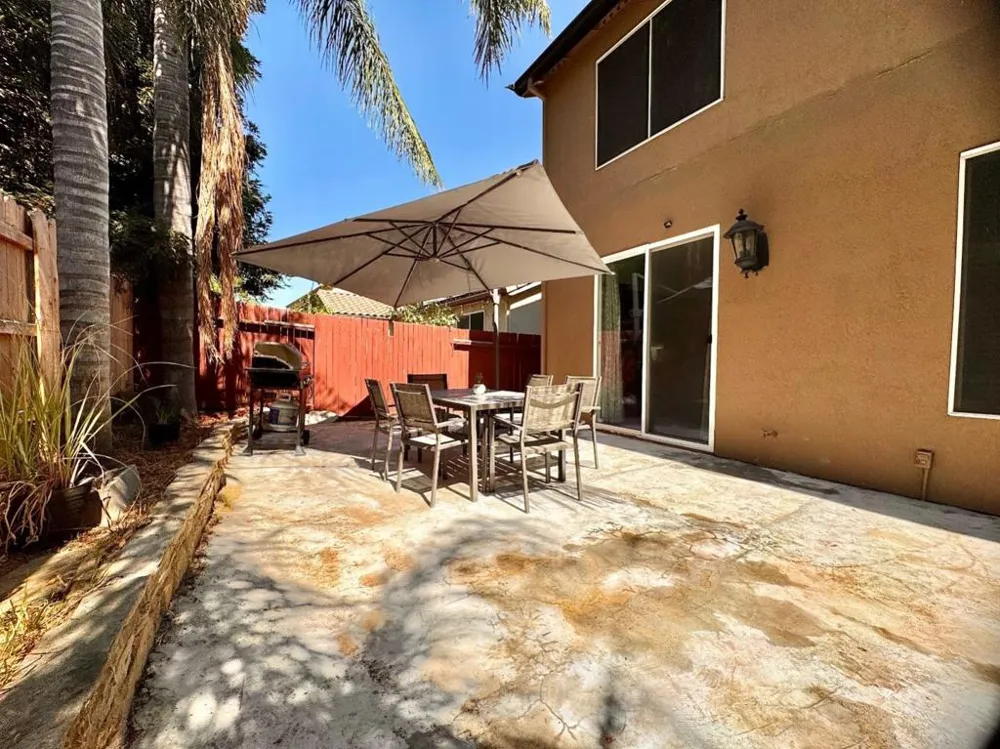 9562 E Park Drive Elk Grove, CA 95624