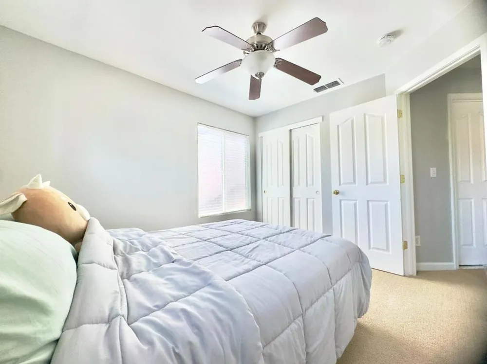 9562 E Park Drive Elk Grove, CA 95624