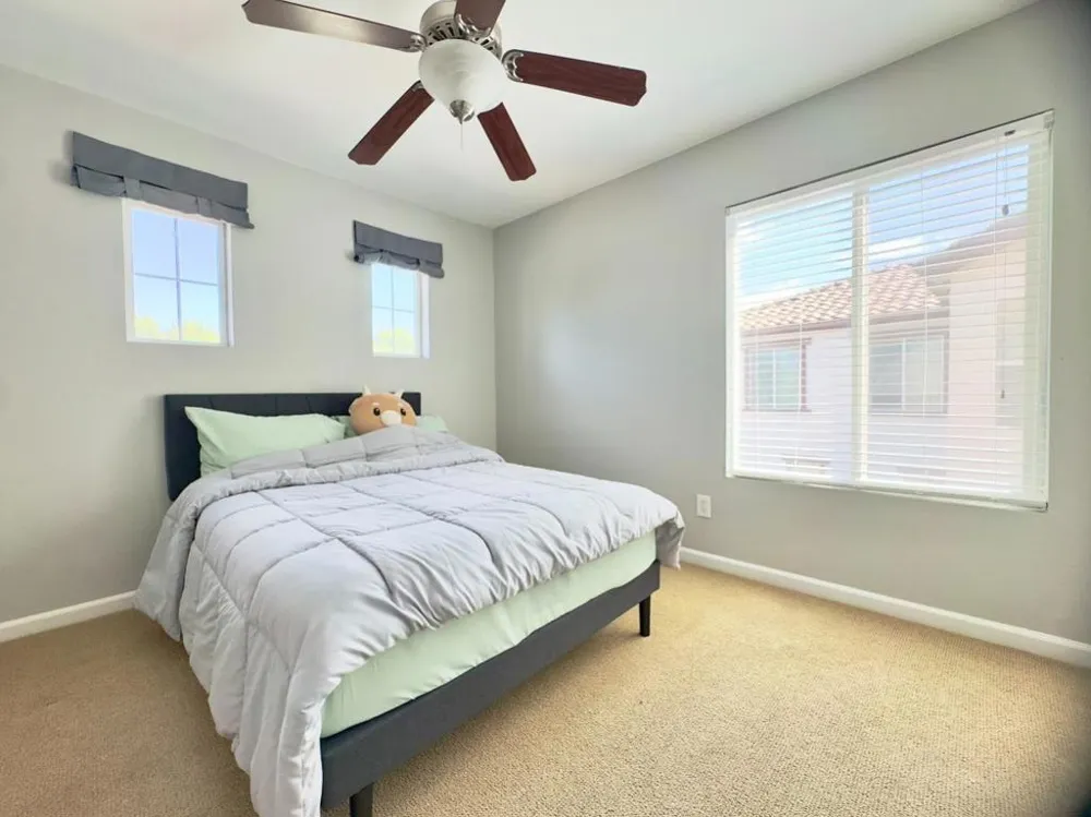 9562 E Park Drive Elk Grove, CA 95624