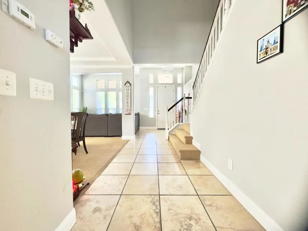 9562 E Park Drive Elk Grove, CA 95624