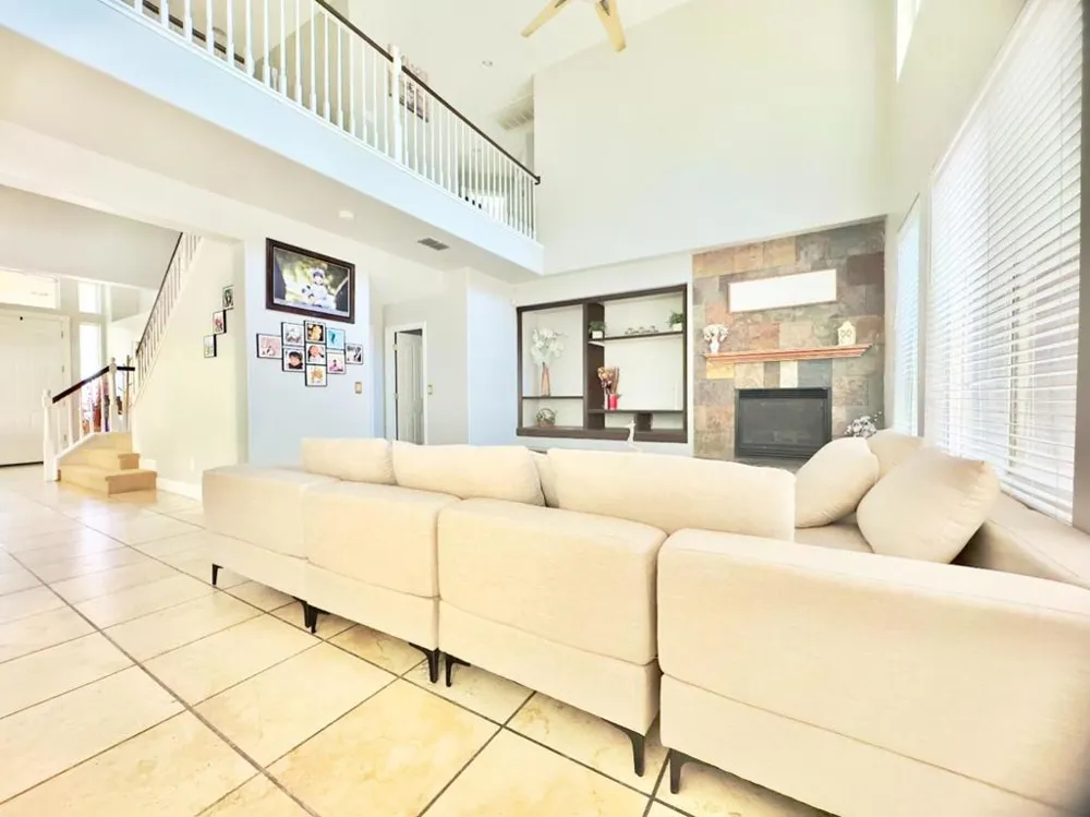 9562 E Park Drive Elk Grove, CA 95624