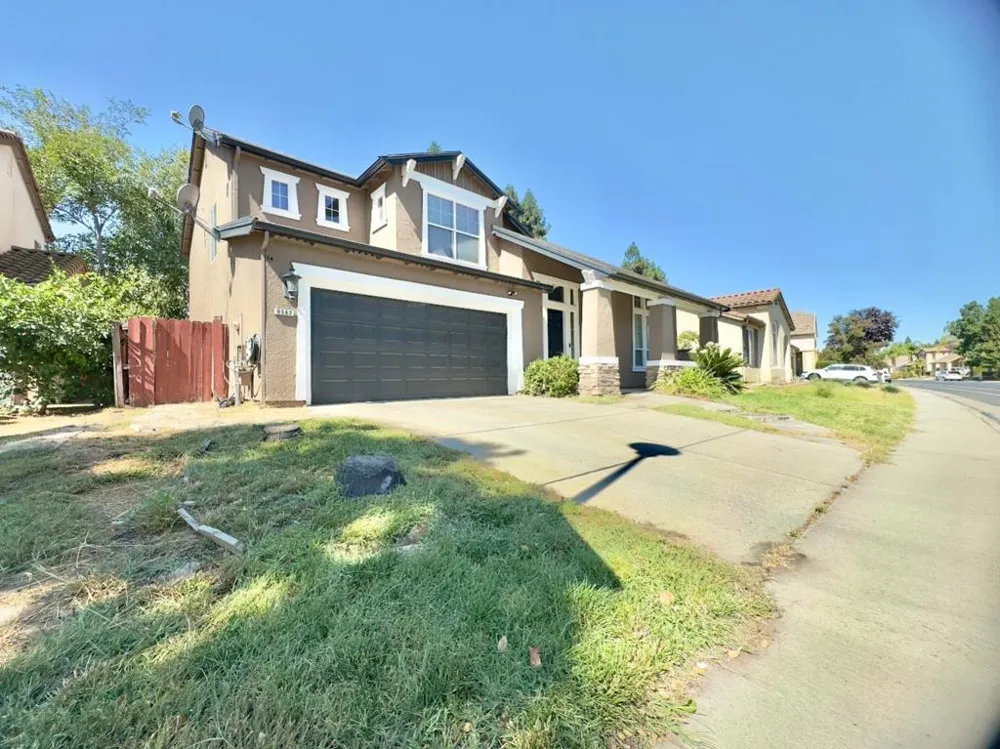 9562 E Park Drive Elk Grove, CA 95624