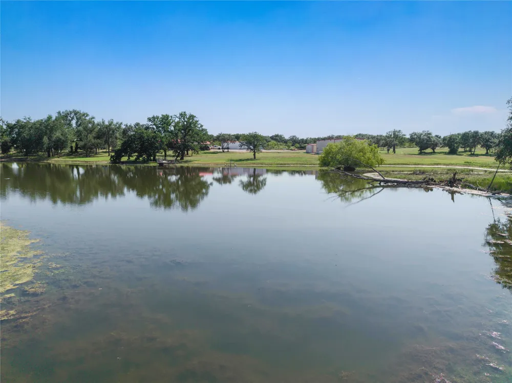 8675 County Road 225 Brownwood, TX 76801