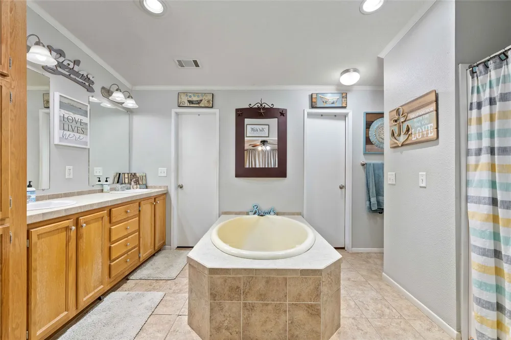 8675 County Road 225 Brownwood, TX 76801