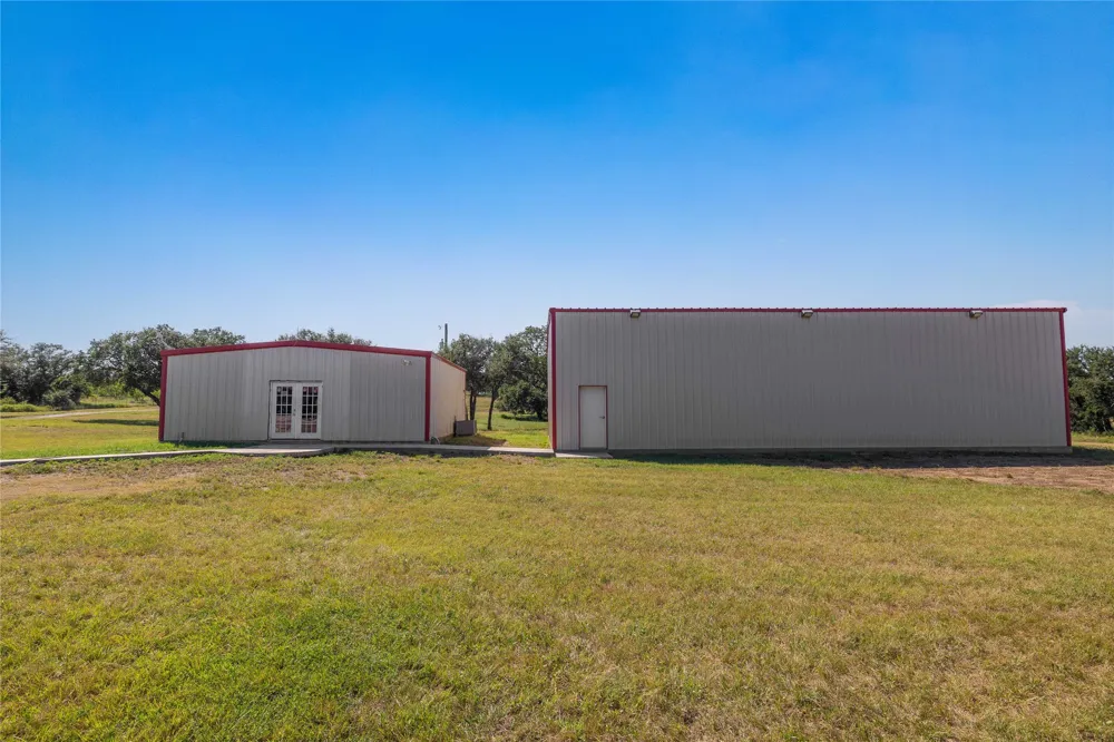 8675 County Road 225 Brownwood, TX 76801