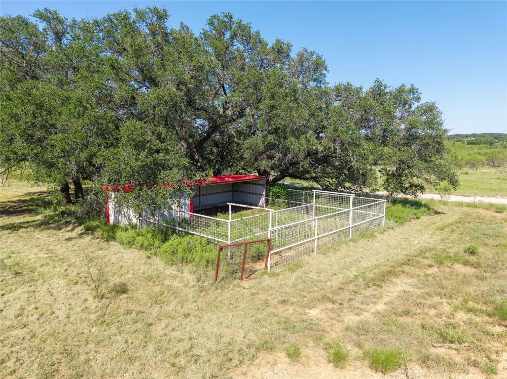 8675 County Road 225 Brownwood, TX 76801