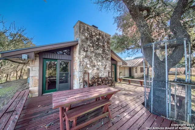20070 State Hwy 16 Helotes, TX 78023
