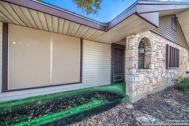 20070 State Hwy 16 Helotes, TX 78023