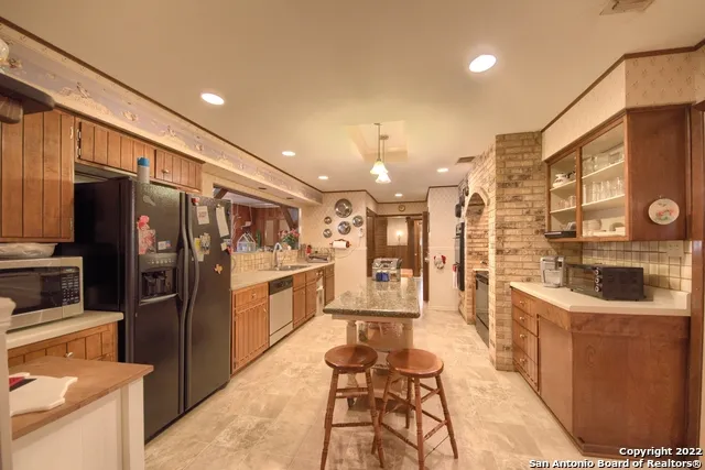 20070 State Hwy 16 Helotes, TX 78023